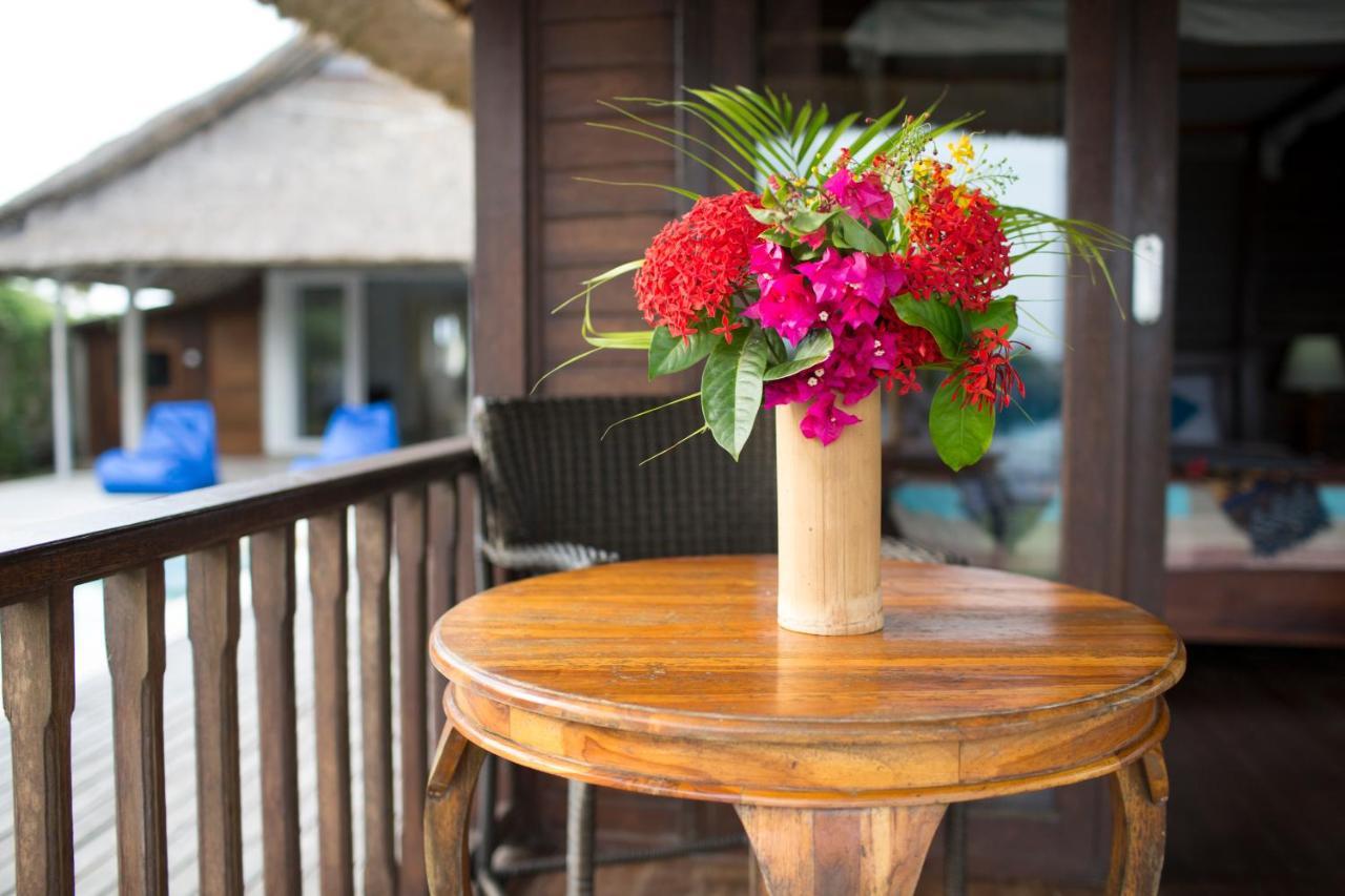 Villa Waru Lembongan Habitación foto