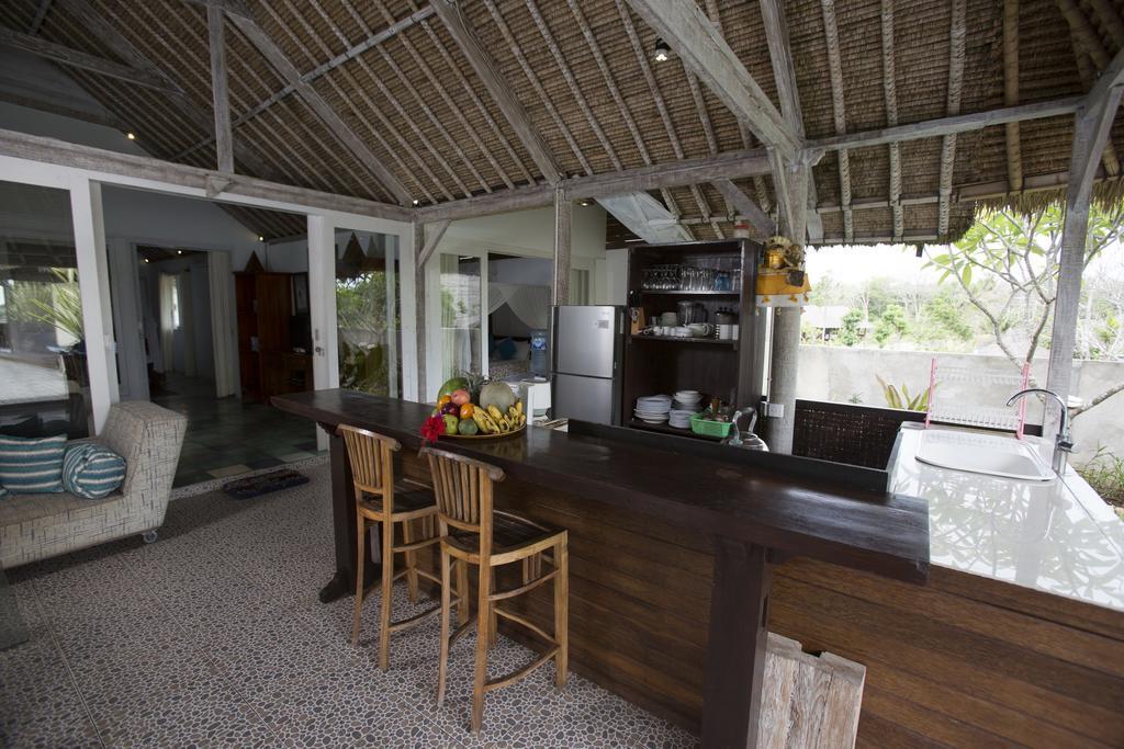 Villa Waru Lembongan Habitación foto